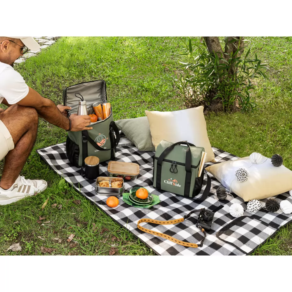 Bolsa térmica almofadada em poliéster reciclado (100% rPET) Personalizada