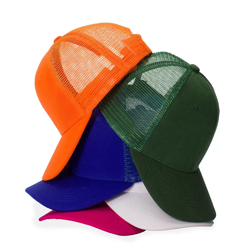 BONÉ COM ABA CURVA E TELA Personalizado