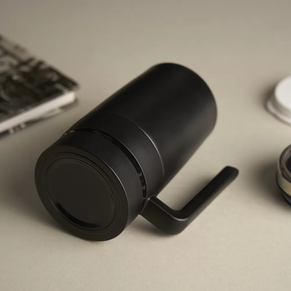 Caneca Térmica 500ml com Display LED Personalizada