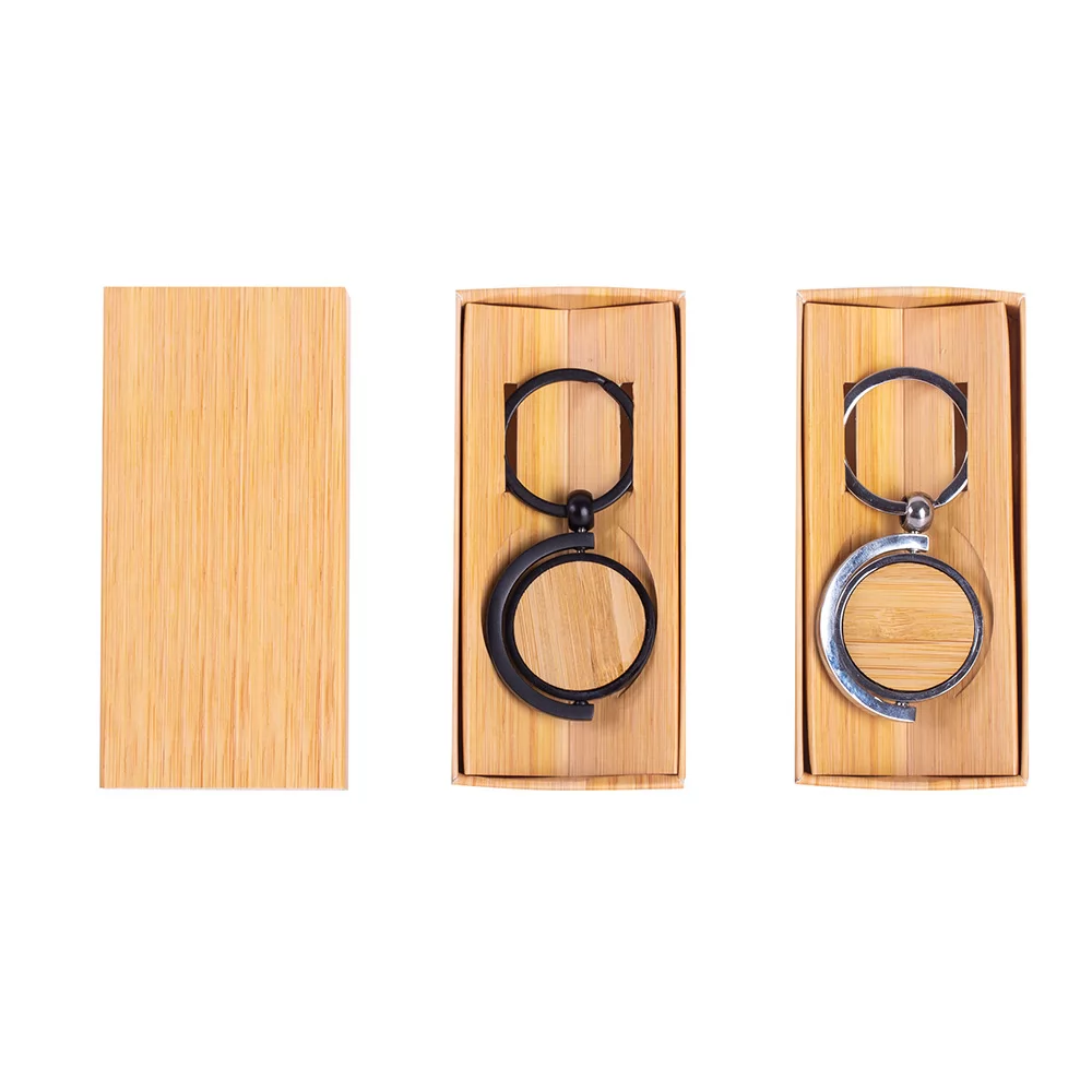 Chaveiro de Metal com detalhes em Bambu Personalizado