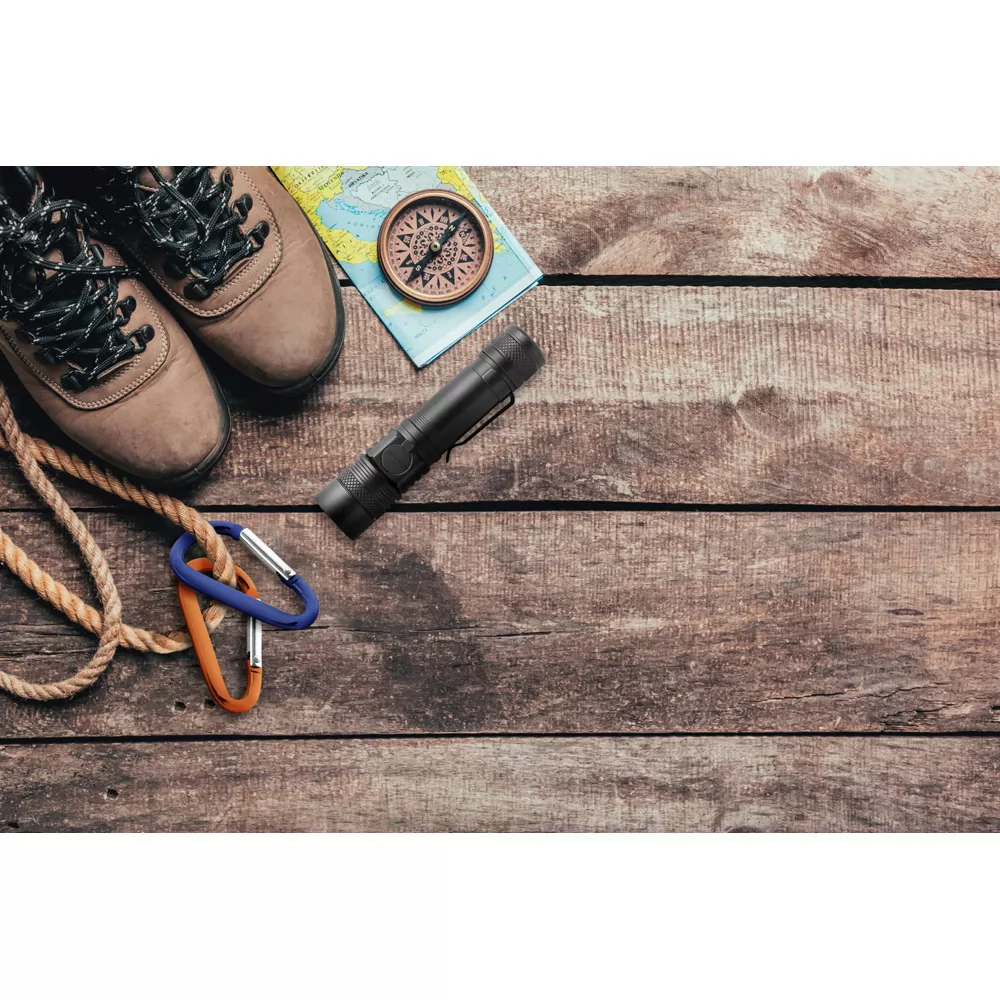 Lanterna Recarregável de Alumínio Personalizada