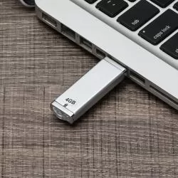 PEN DRIVE SUPERTALENT 4 GB  COM TAMPA Personalizado